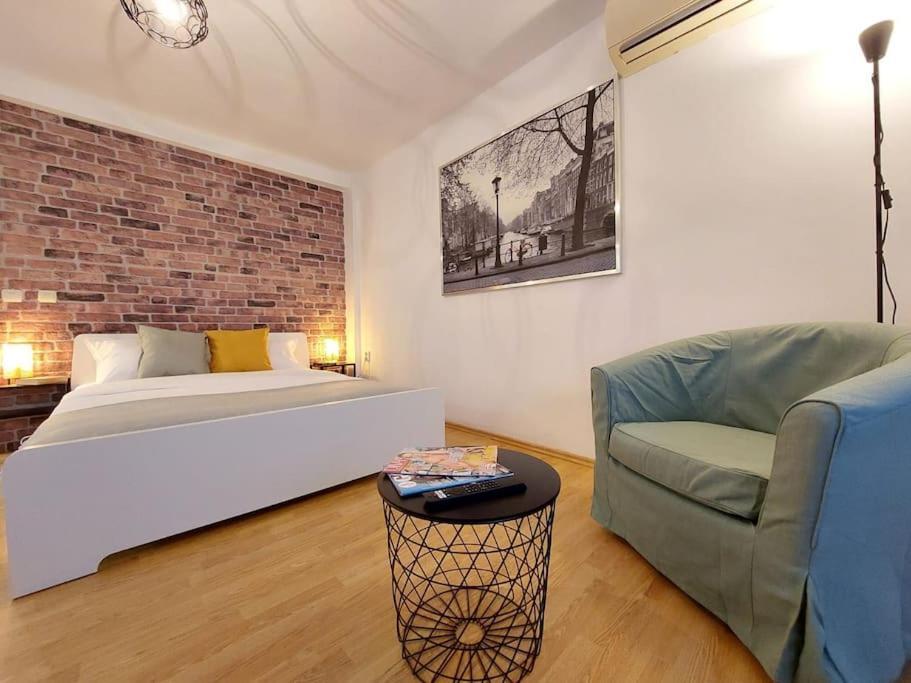 Sweet Dreams Suites Cismigiu Studio Bucharest Exterior photo